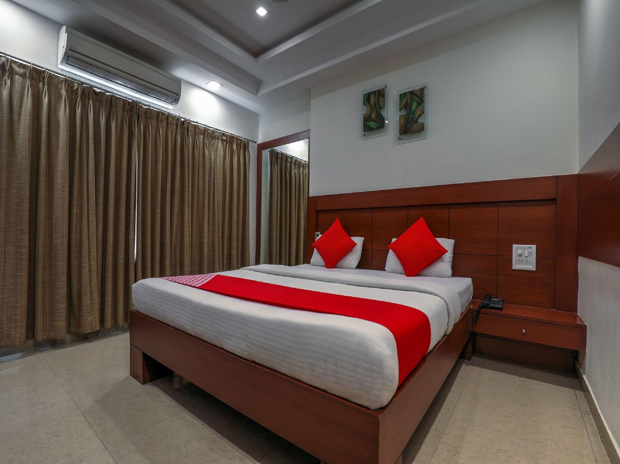 Treebo Trend Hotel Jp Plaza Nampally Haidarábád Kültér fotó
