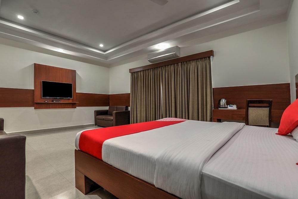 Treebo Trend Hotel Jp Plaza Nampally Haidarábád Kültér fotó