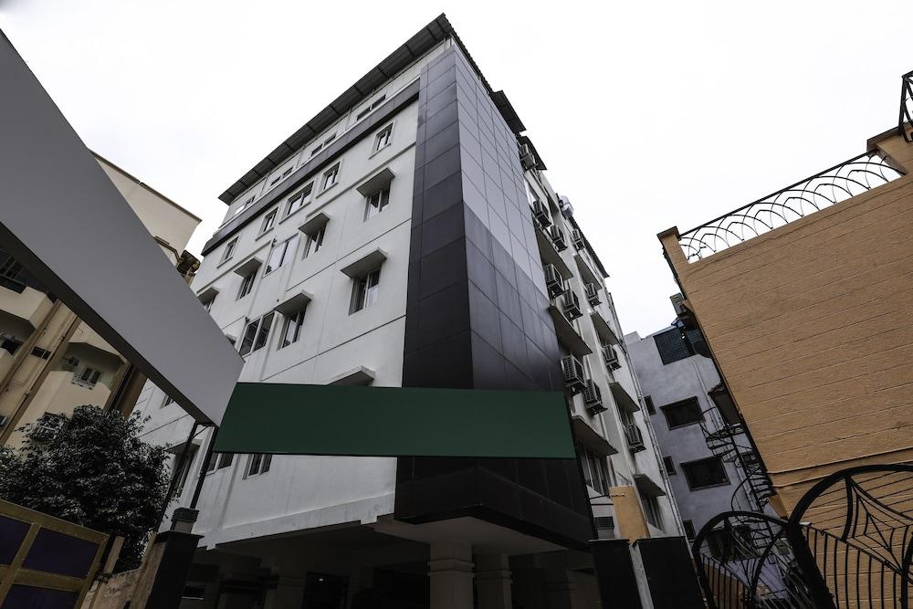 Treebo Trend Hotel Jp Plaza Nampally Haidarábád Kültér fotó