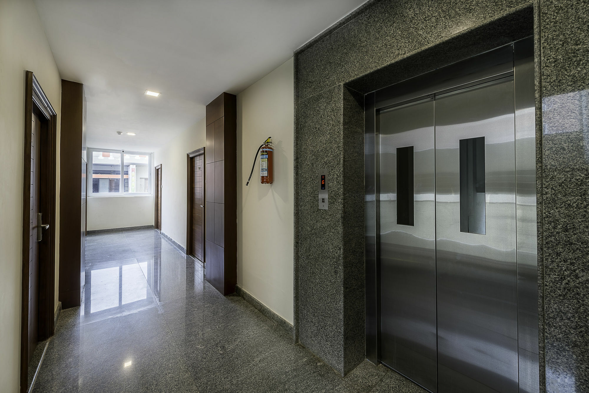 Treebo Trend Hotel Jp Plaza Nampally Haidarábád Kültér fotó