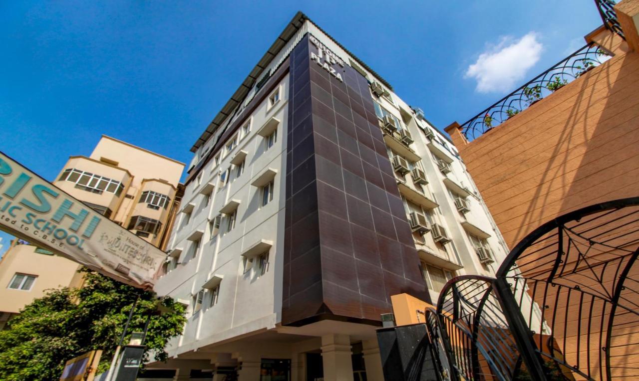 Treebo Trend Hotel Jp Plaza Nampally Haidarábád Kültér fotó